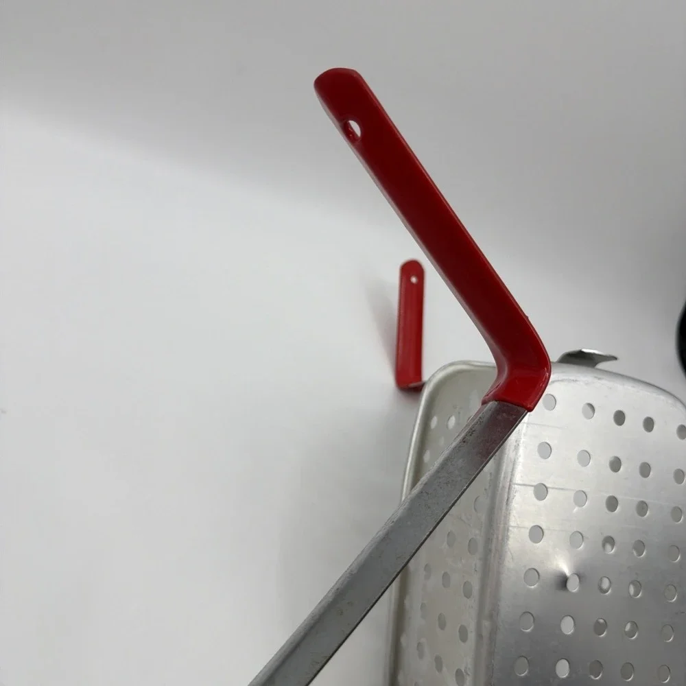 2-FireRiot  Aluminum  Baskets & Heat-Resistant Silicone Han 11